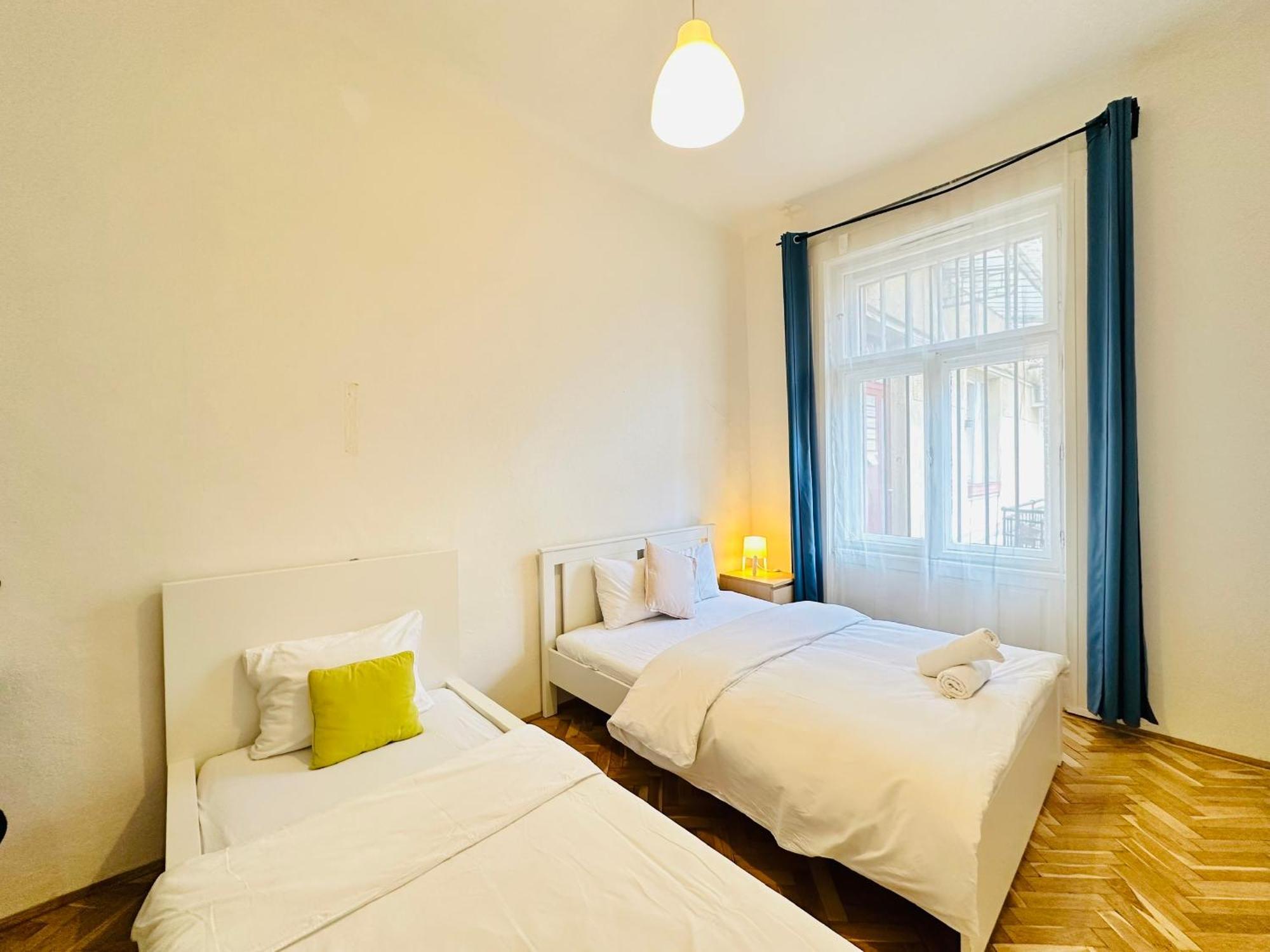 Rakoczi City Apartment Budapeste Exterior foto